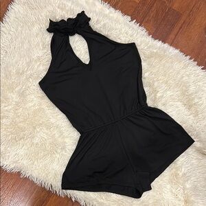 Fashion Nova Choker Romper